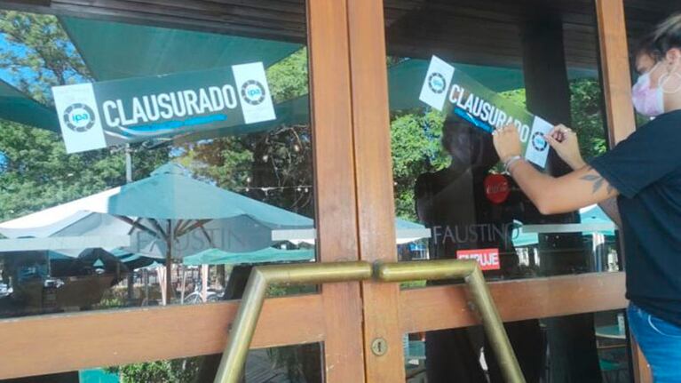 Labraron multas y cerraron el local gastronómico.