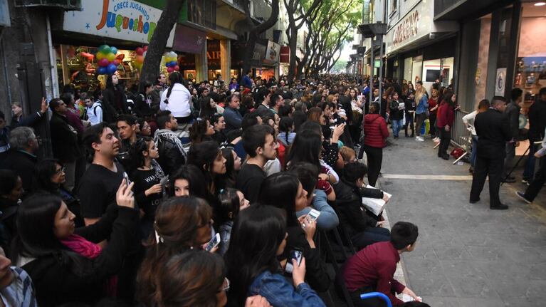 Lali le dedicó un momento único a sus seguidores. Foto: Lucio Casalla / ElDoce.tv.