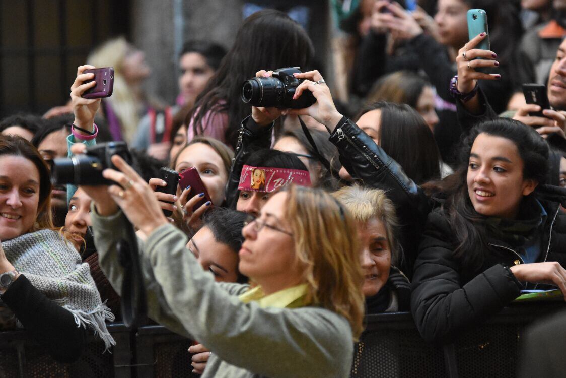 Lali le dedicó un momento único a sus seguidores. Foto: Lucio Casalla / ElDoce.tv.