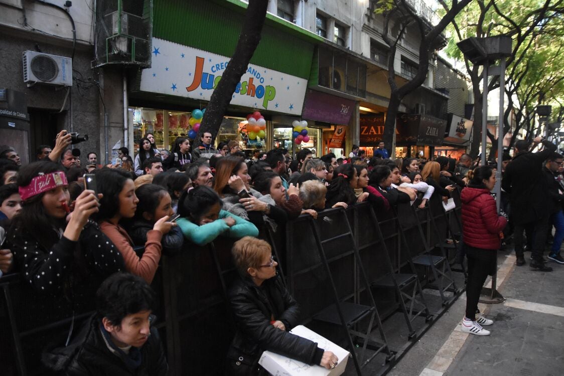 Lali le dedicó un momento único a sus seguidores. Foto: Lucio Casalla / ElDoce.tv.