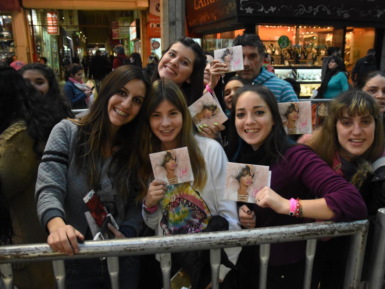 Lali le dedicó un momento único a sus seguidores. Foto: Lucio Casalla / ElDoce.tv.