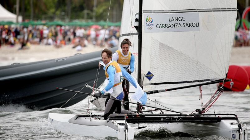 Lange y Carranza le dieron el segundo oro a la Argentina. Foto: Nicolás Stulberg/Infobae.