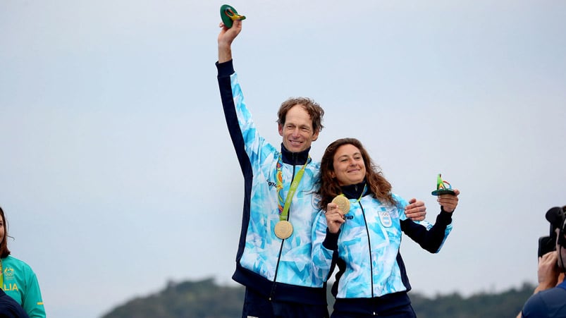 Lange y Carranza le dieron el segundo oro a la Argentina. Foto: Nicolás Stulberg/Infobae.