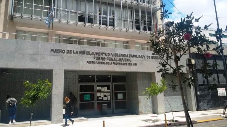 Lanzaron la búsqueda de un hombre de 79 años denunciado por violencia familiar.