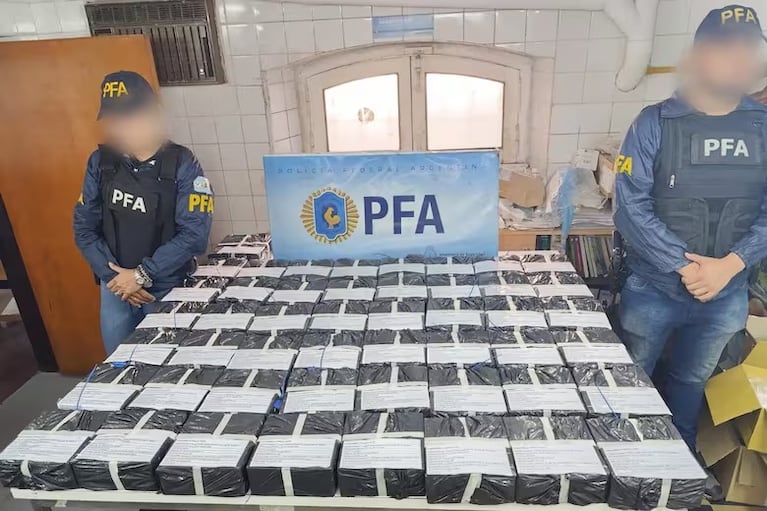 Las ampollas contaminadas fueron secuestradas de varios sanatorios del país.