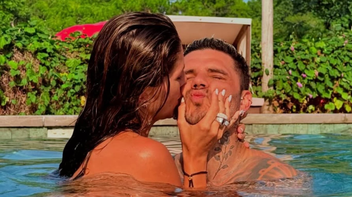 Las apasionadas fotos de Mauro Icardi y La China Suárez desde la pileta de los sueños de Wanda Nara (Foto: Instagram/mauroicardi)