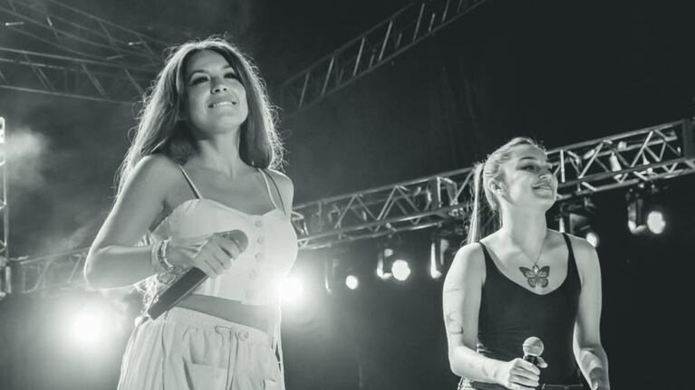 Las artistas compartieron escenario en uno de los shows de Magui.