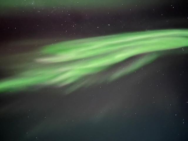 Las auroras australes aparecieron en la Antártida argentina. Foto: SMN.