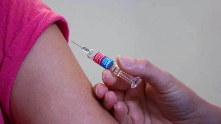Las autoridades sanitarias llamaron a completar los esquemas de vacunación.