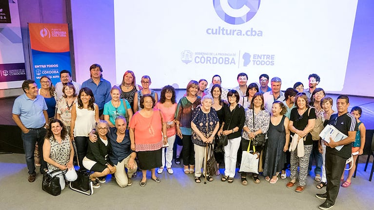 Las bibliotecas populares recibieron apoyo de la Agencia Córdoba Cultura.