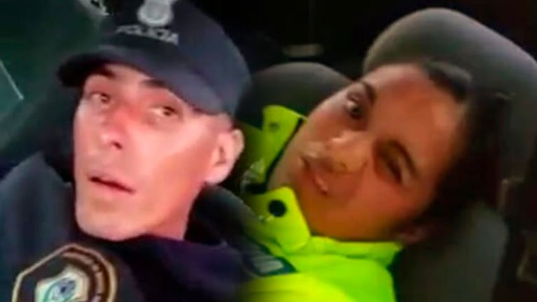 Las caras de los policías cuando los despertó el comisario. 