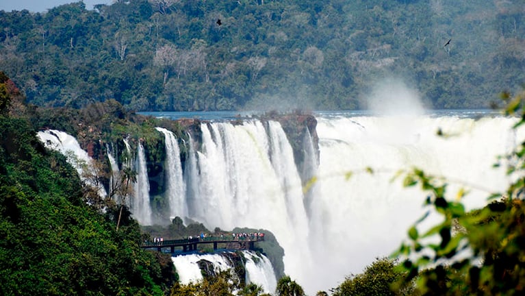Las Cataratas del Iguazú, un destino muy elegido entre los argentinos.
