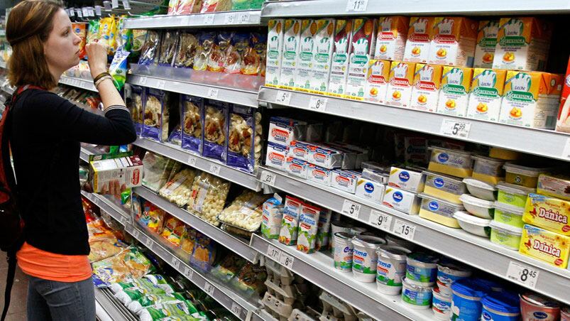 Las compras en el supermercado salen más caras que en las grandes capitales.