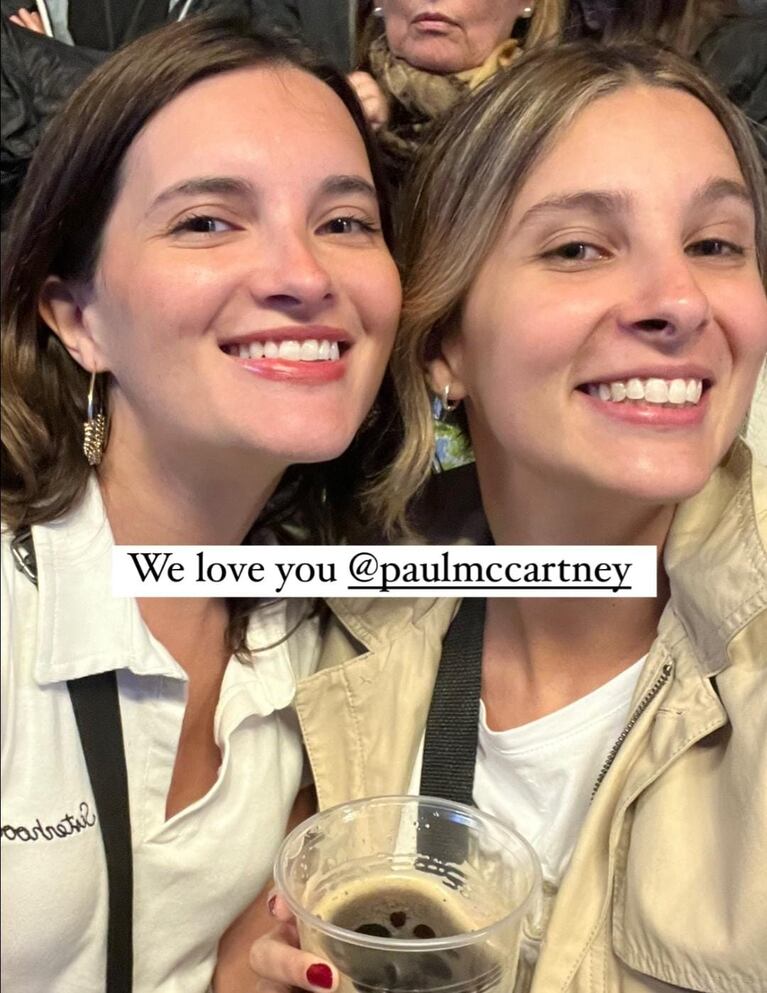 Las cordobesas disfrutaron del show de Paul en primera fila. (Foto: Instagram / @lariamuz)