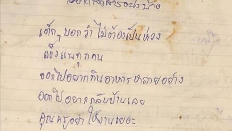 Las emotivas cartas de los chicos atrapados en la cueva de Tailandia