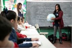 Las escuelas seguirán funcionando hasta nuevo aviso.