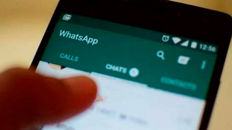 Las estafas son realizadas a través de WhatsApp.