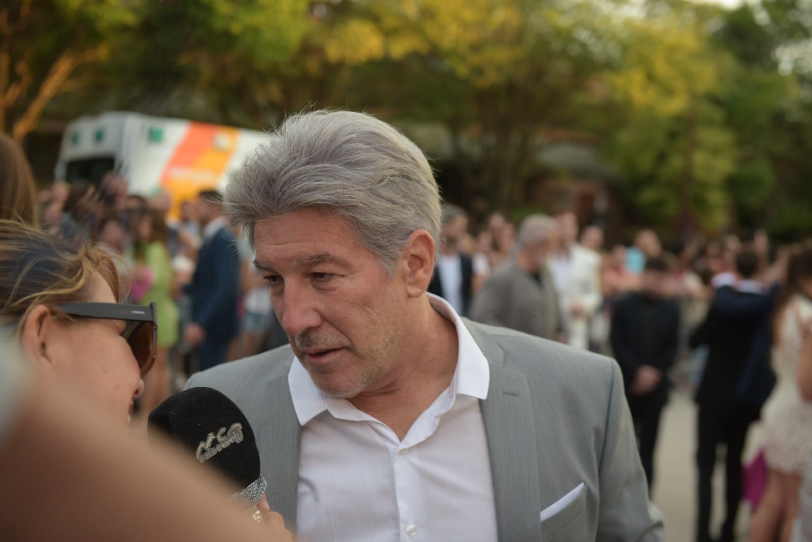 Las estrellas desfilaron por la alfombra roja de los Premios Carlos. Foto: Cecilia Acevedo/El Doce.