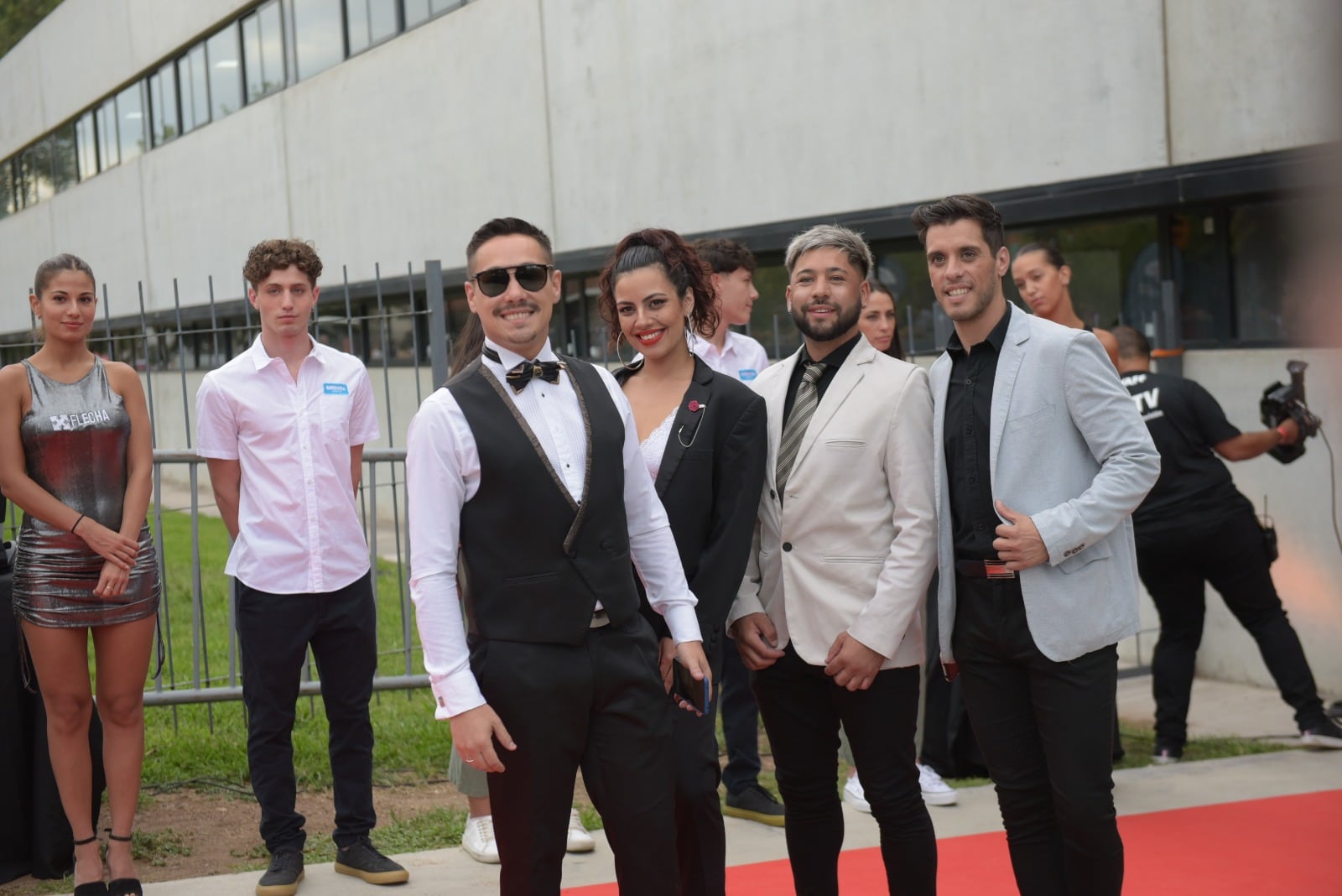 Las estrellas desfilaron por la alfombra roja de los Premios Carlos. Foto: Cecilia Acevedo/El Doce.