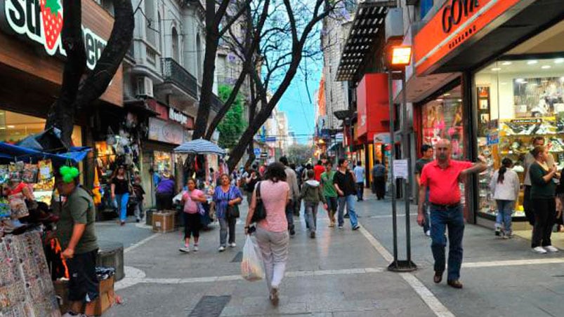 Las expectativas están puestas en rubros como indumentaria para niños, librerías y juguetería.