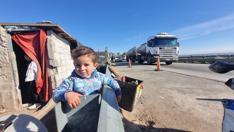 Las familias serán reubicadas en barrio Zepa C, a 9 kilómetros de donde viven.