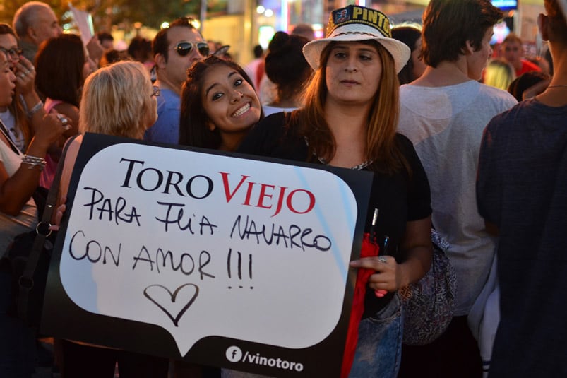 Las fanáticas murieron de amor por Abel Pintos. Foto: Francesco Trombetta / ElDoce.tv.