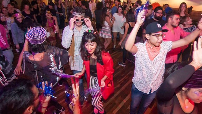 Las fiestas comenzaron en Estados Unidos pero ya se replican en cuatro continentes. Foto: La Nación.