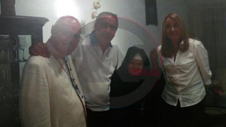 Las fotos de Alicia Kirchner y José López dentro del monasterio