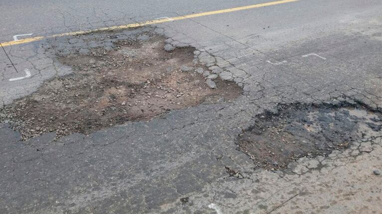 Las fotos muestran el estado de la ruta, entre Villa del Rosario y Río Primero.