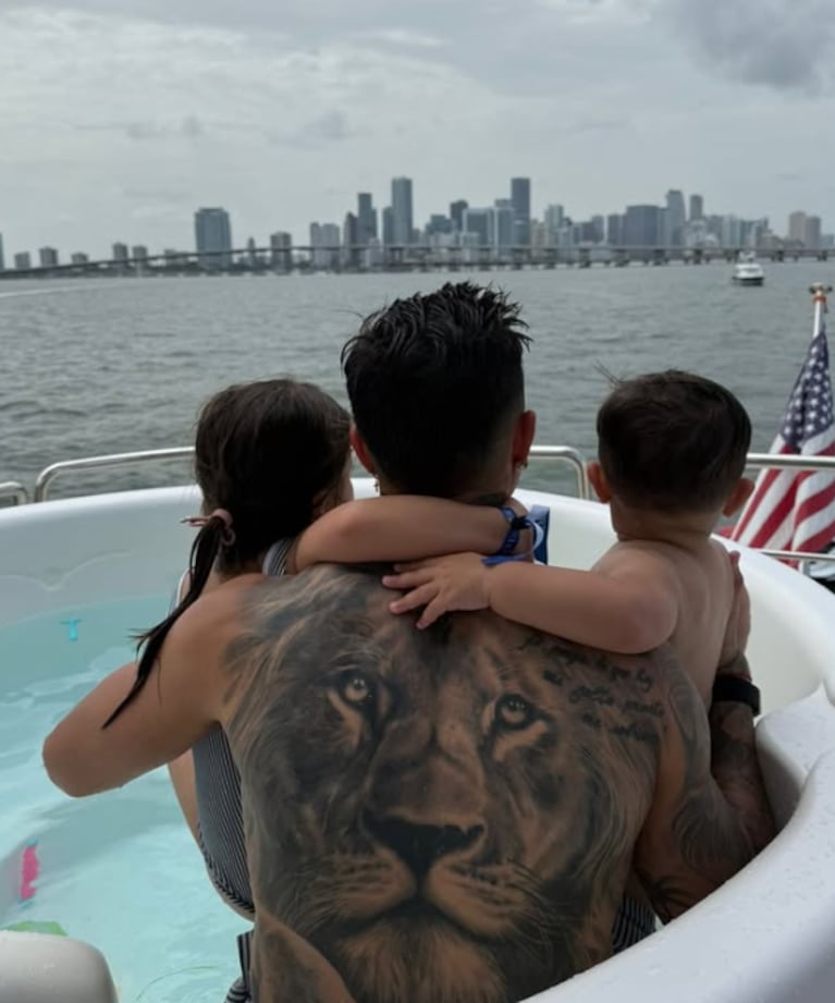 Las imágenes de Enzo Fernández junto a sus dos hijos.