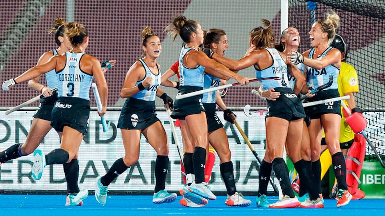 Las Leonas son finalistas del mundial disputado en España y Países Bajos.