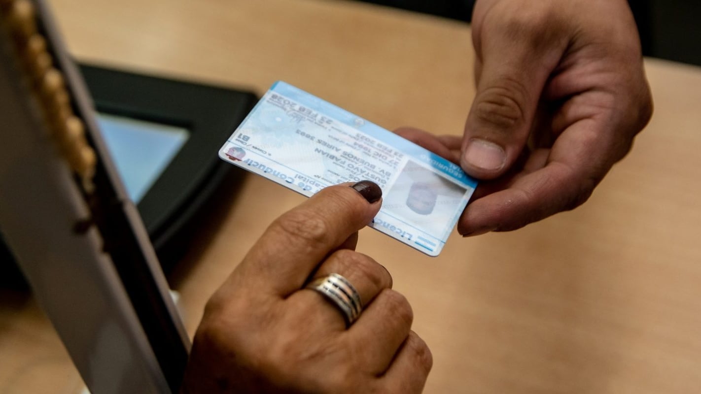 Las licencias de conducir serán aceptadas por un tiempo más por el conflicto de la Municipalidad con el SUOEM.