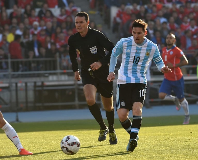Las mejores jugadas de Chile vs Argentina. Foto: Olé.