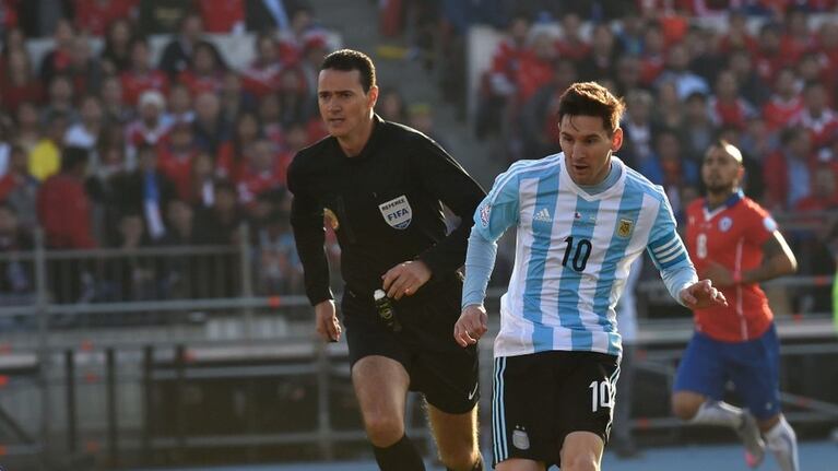 Las mejores jugadas de Chile vs Argentina. Foto: Olé.