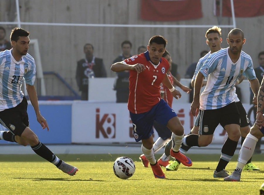 Las mejores jugadas de Chile vs Argentina. Foto: Olé.