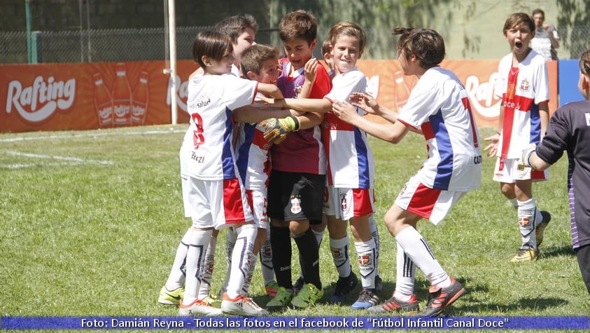 Las mejores postales de los partidos y la visita de Empate F.C.