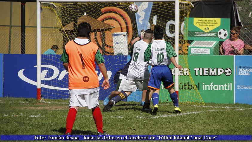 Las mejores postales de los partidos y la visita de Empate F.C.