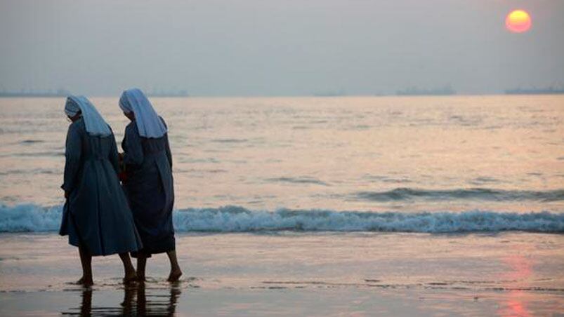 Las mujeres que se conocieron cuando todavía eran monjas. 