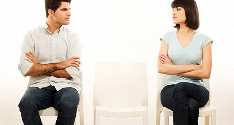 Las mujeres se enamoran más veces; los hombres, más rápido