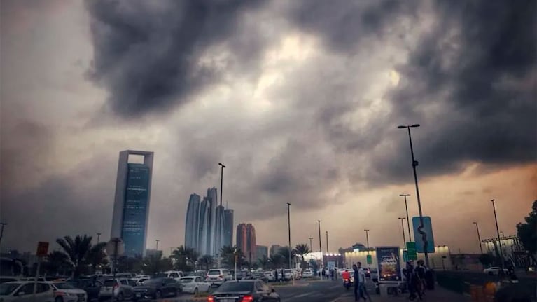 Las nubes artificiales fueron un éxito, pero generaron inundaciones en algunos sectores.