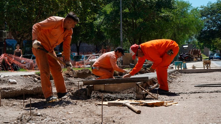 Las obras en avenida Ambrosio Olmos, en proximidades de Plaza España.