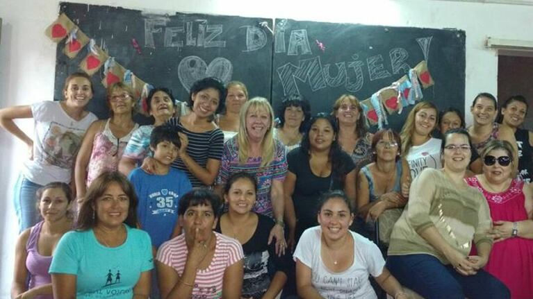 Las Omas: Organización de Mujeres Solidarias.