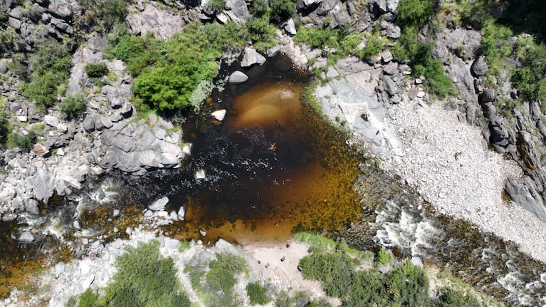 Las piletas del Quilpo, un imperdible de Córdoba. Foto: Lucio Casalla / eldoce.tv.