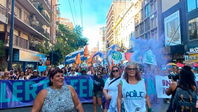 Las presentes buscaron visibilizar la violencia patriarcal.