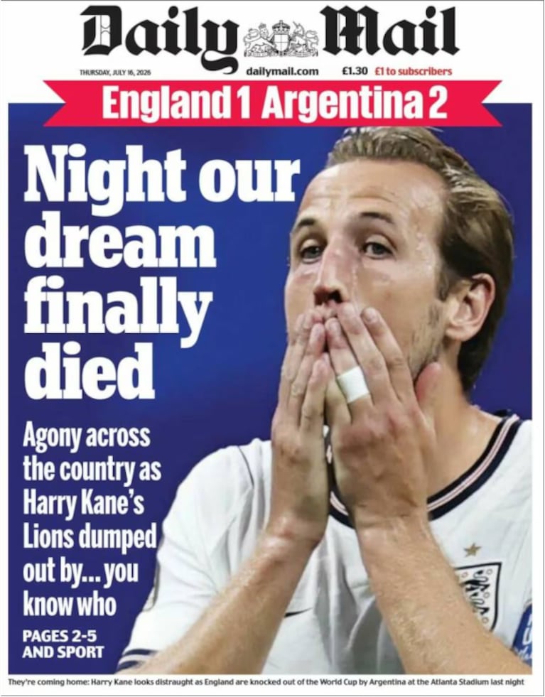 Las tapas de los diarios de Inglaterra tras perder la semifinal con Argentina.