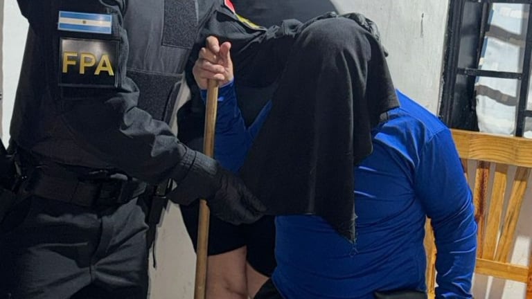 Las tres personas quedaron a disposición de la Justicia.