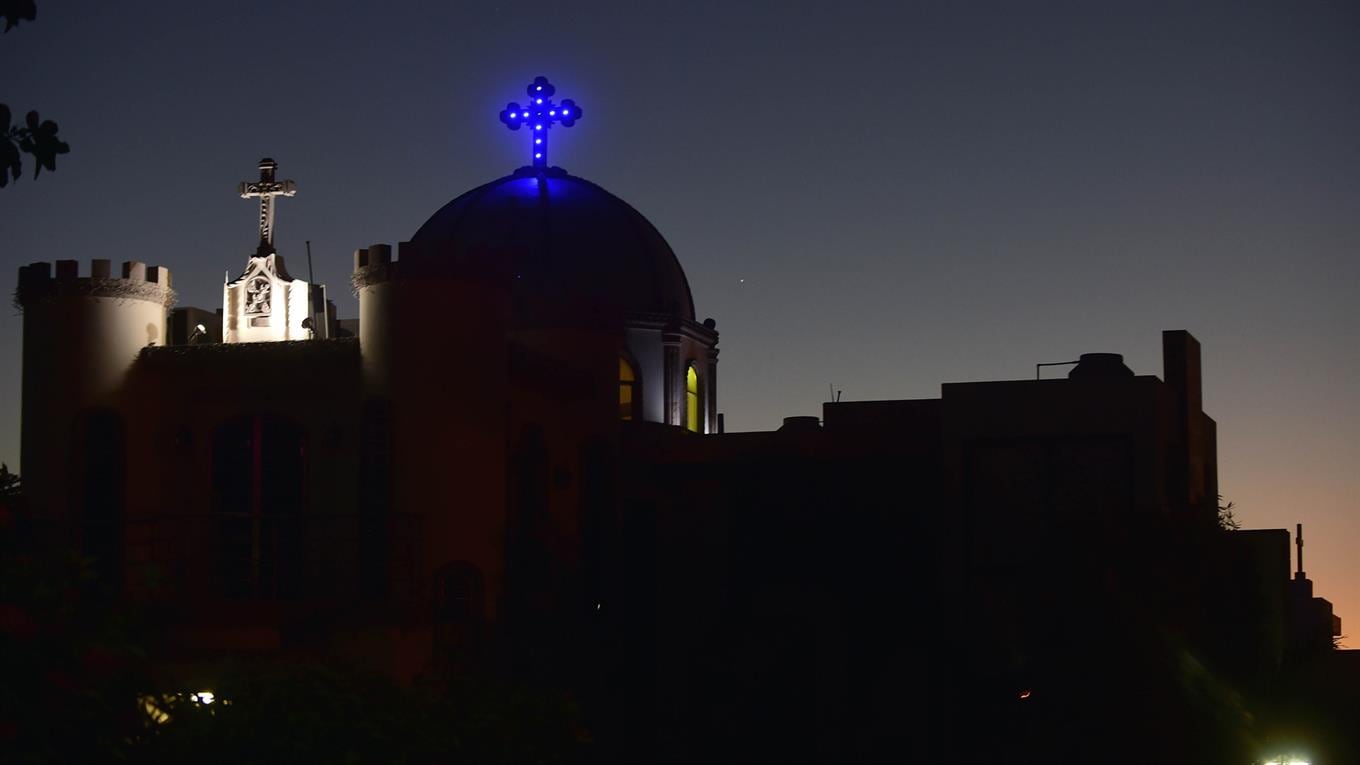 Las tumbas lujosas de capos narcos en el cementerio de Sinaloa.