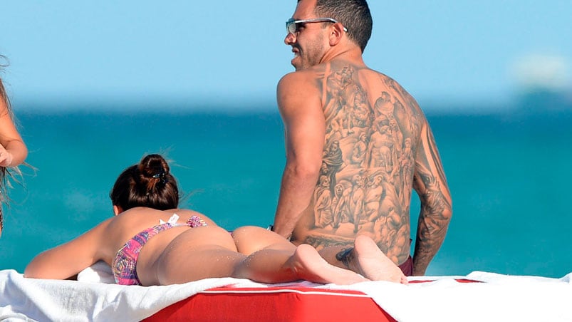 Las vacaciones de Carlos Tevez y Vanesa Mansilla en Miami. 