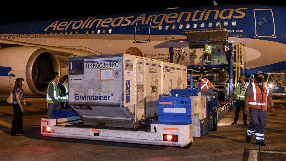 Las vacunas llegaron a la Argentina el jueves.