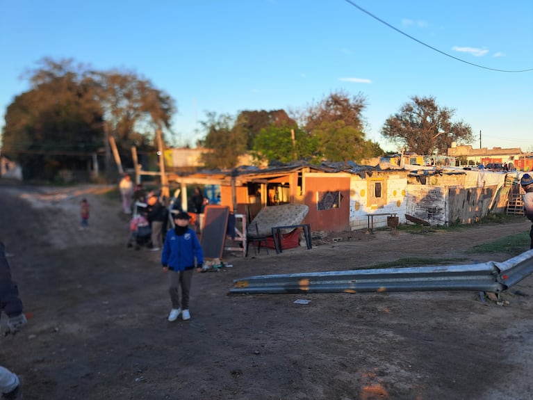 Las villas Miralta y El Platito, a la vera de Circunvalación, serán erradicadas.